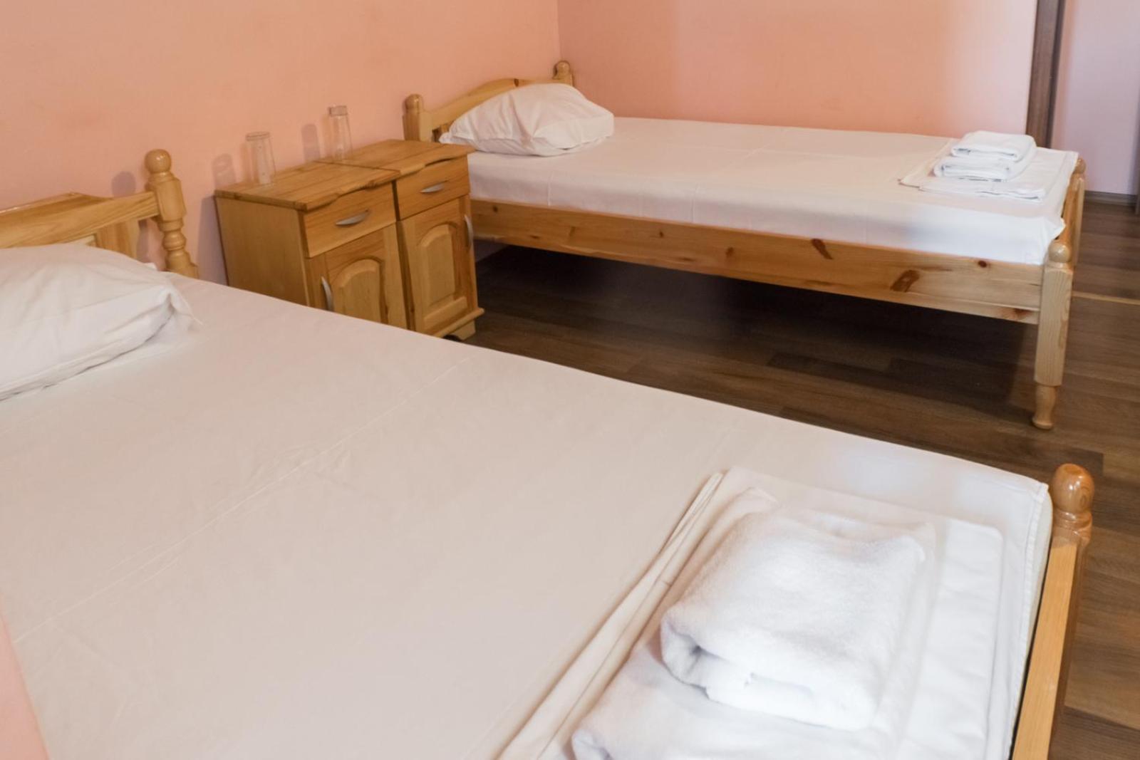 Комплекс Водопада Hotel Khrabrino Phòng bức ảnh